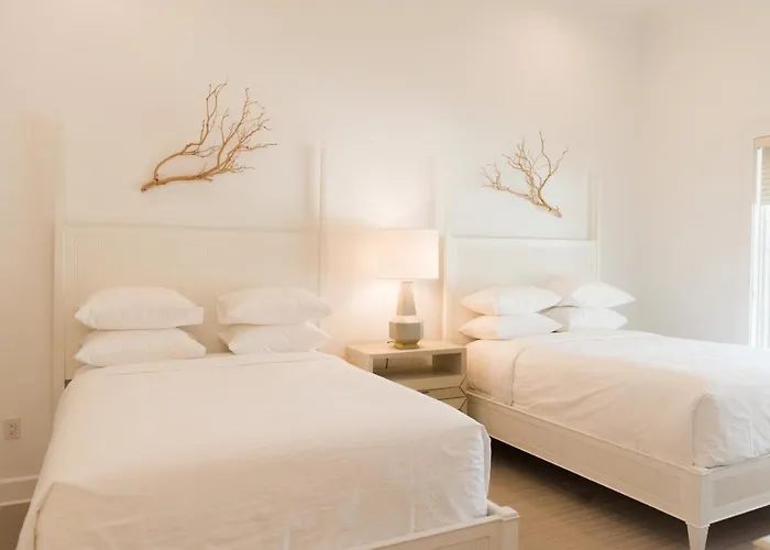 Oyster Bay Boutique (adults Only) Pensacola